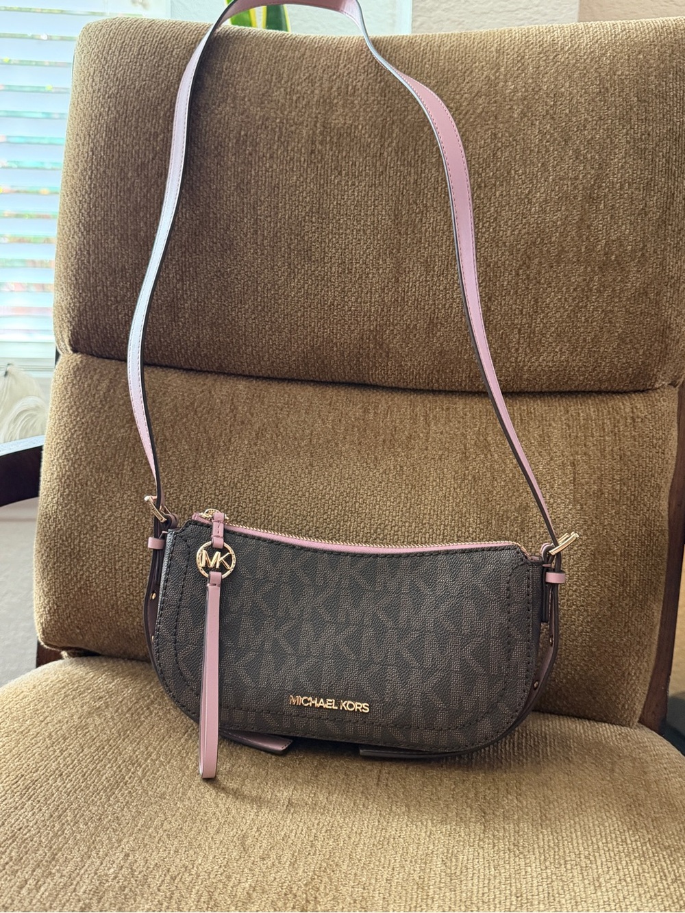 MICHAEL KORS Camden Royal Pink SM Messenger Crossbody Bag Purse Tote Bag